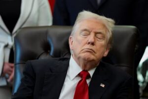 Ucrânia em Crise: Corrupção e Esperança por um Acordo de Paz!