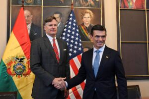 Bolívia e EUA: A Grande Reviravolta Diplomática com Troca de Embaixadores!