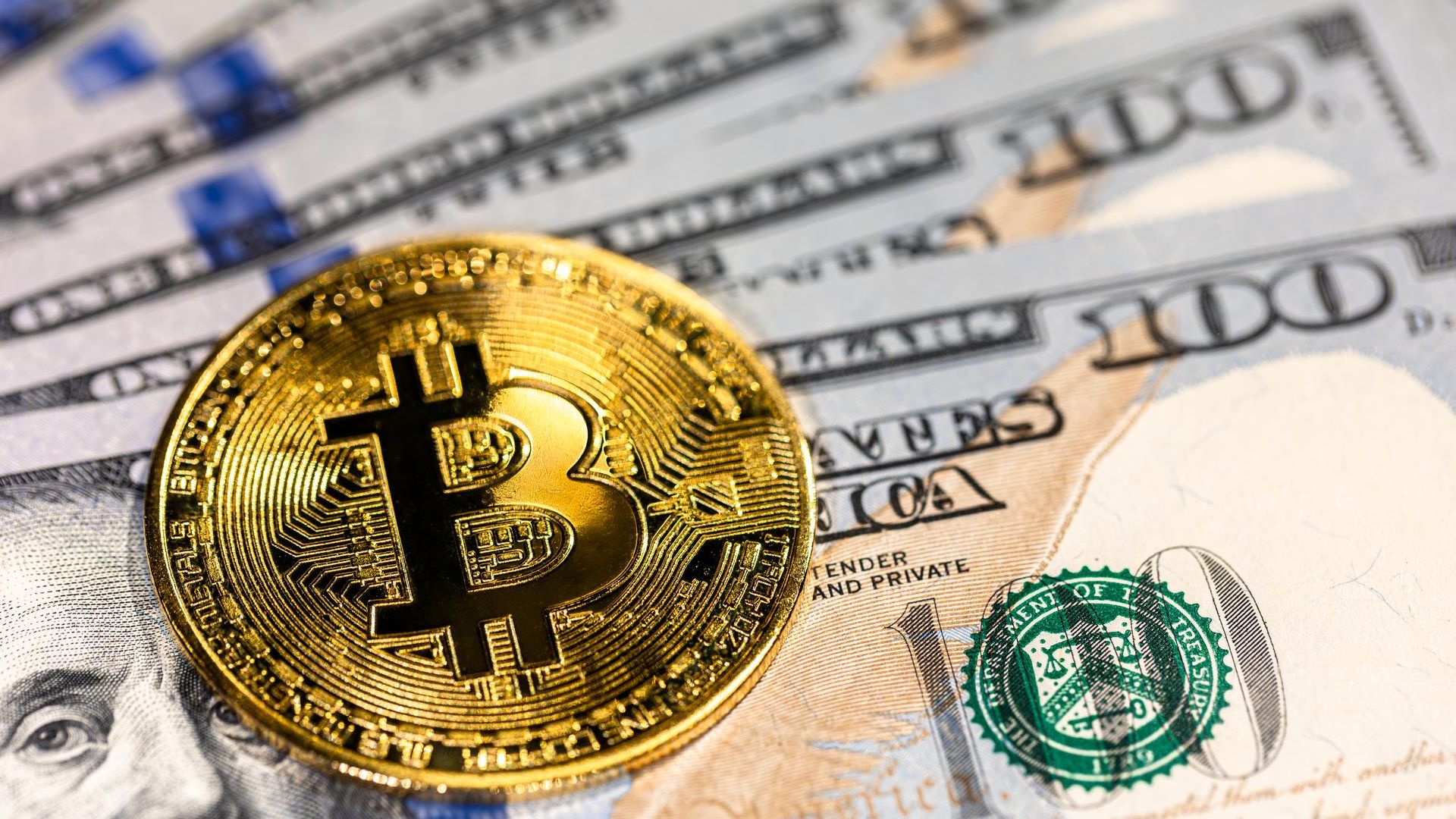 Bitcoin com notas de dolares