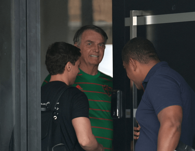 Moraes Ordena Audiência de Custódia Surpresa para Bolsonaro Nesta Quarta! 1 Captura de tela 2025 11 22 081211