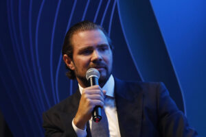 Dono do Banco Master Encarcerado em Presídio de Guarulhos!