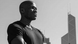 Bitcoin Tende a Fechar Novembro em Queda, Mas Arthur Hayes Promete Uma Explosão em Dezembro!