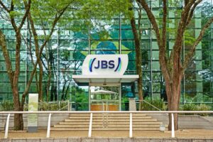 JBS (JBSS32) Resiste em 3T, mas o Mercado Clama por Mudanças!