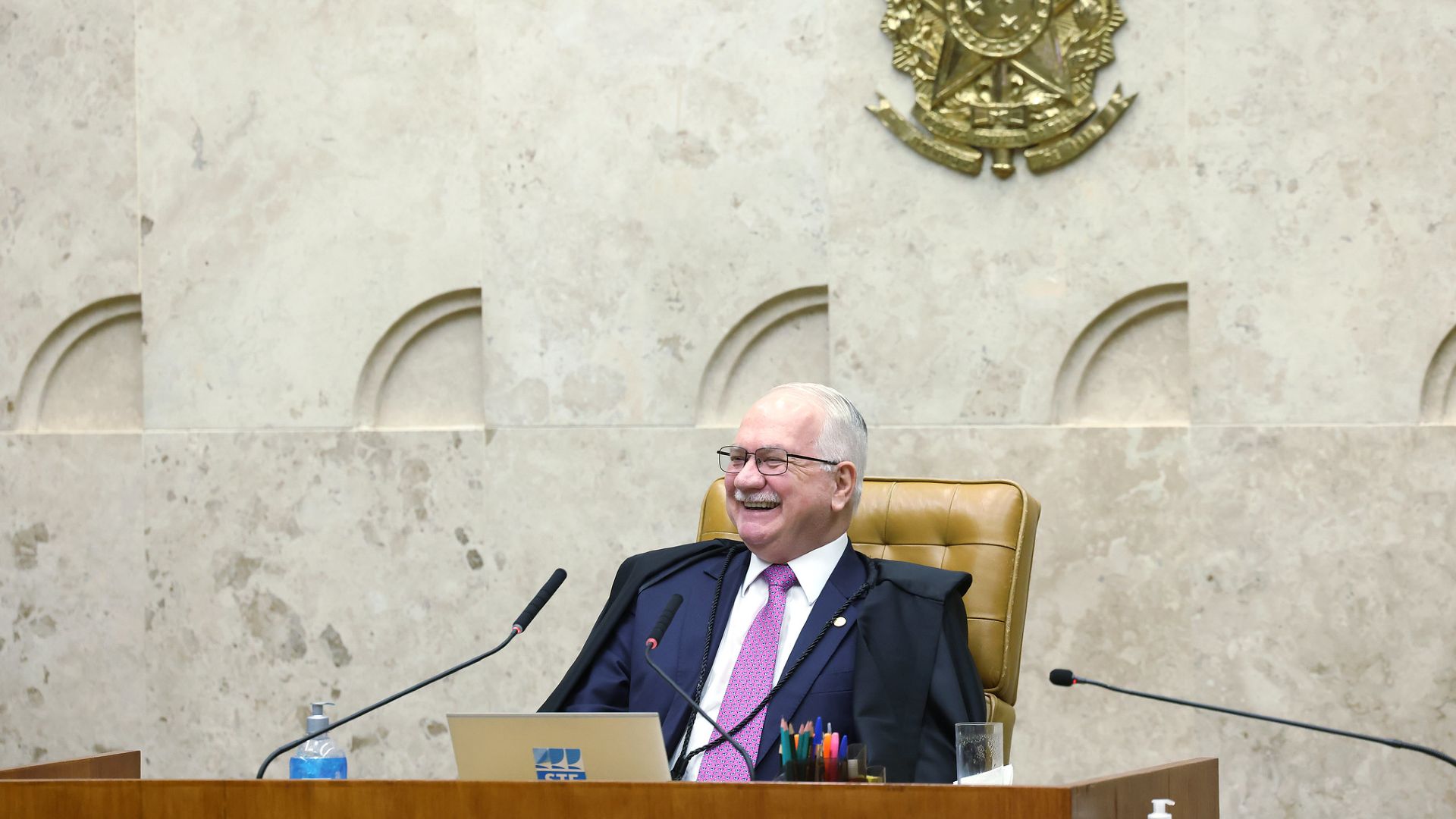 Urgência Total: Presidente do STF e CNJ Clama por Blockchain para Salvar Provas Digitais! 2 Ministro Edson Fachin