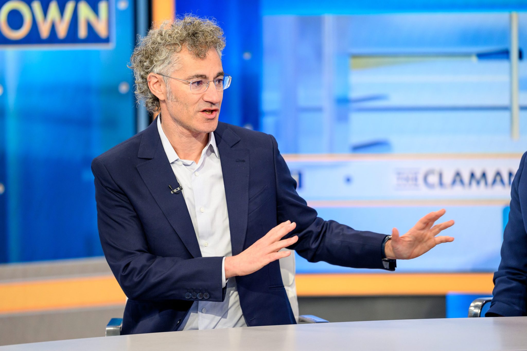 CEO Alerta: Profissionais de Universidades Renomadas Estão à Beira do Colapso! 3 PALANTIR CEO ALEX KARP SAYS PRESTIGIOUS COLLEGE GRADS ARE DOOMED PEOPLE WITH EXPERT KNOWLEDGE WILL M