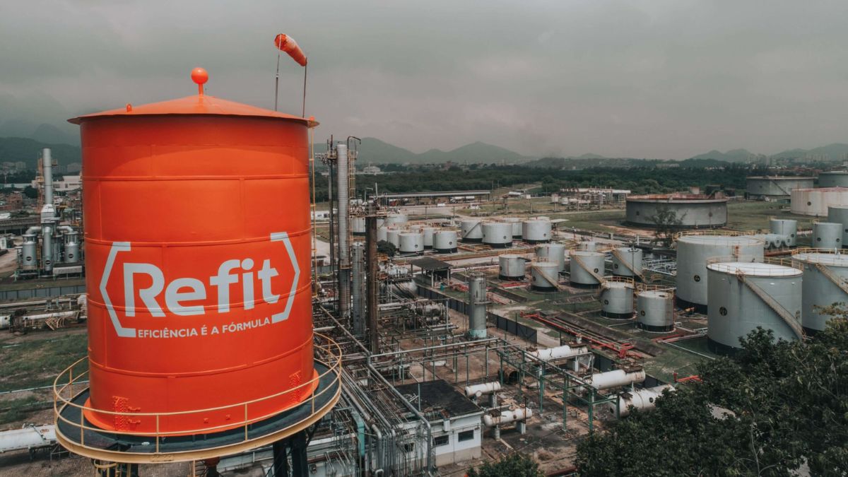 Refit Ricardo Magro Refinaria Manguinhos