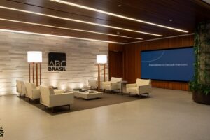 Lucro Surpreendente de R$ 256,8 MI no 3º Trimestre: Banco ABC Reduz Expectativas de Crescimento!