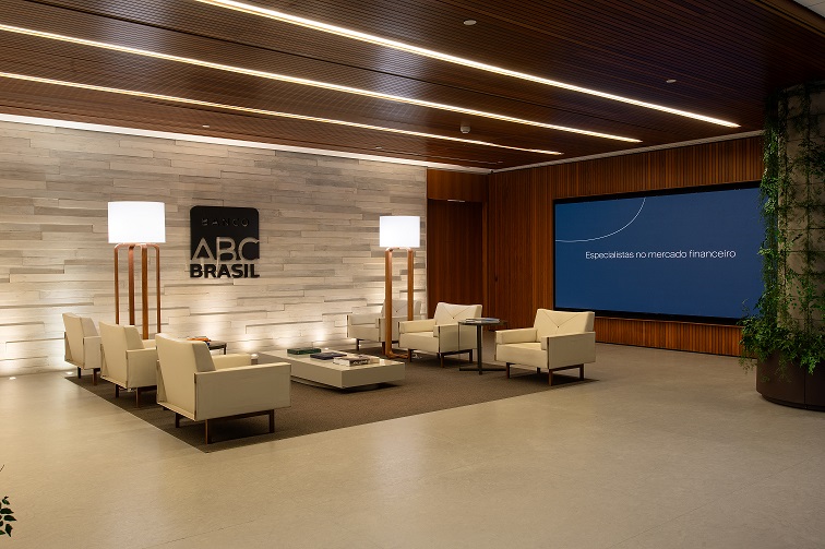 Lucro Surpreendente de R$ 256,8 MI no 3º Trimestre: Banco ABC Reduz Expectativas de Crescimento! 2 banco abc