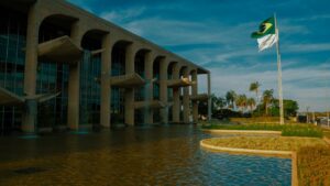 Ministério da Justiça Revela 58 Recomendações Impactantes para Revolucionar PL Antifacção de Derrite!