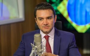 União Brasil Força a Saída de Celso Sabino: O Que Está por Trás da Decisão?