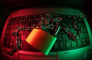 Criminosos Apostam em Golpes Lucrativos com IA e Colocam Black Friday em Risco!