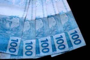 Mega Pagamento: R$ 156,4 Milhões do Abono Salarial Liberados Hoje!