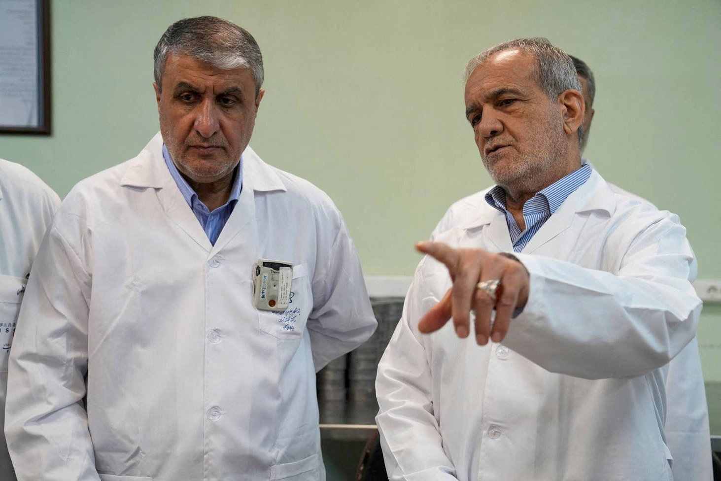 Irã: Presidente Avisa que Nucleares Serão Reestabelecidos com Urgência! 2 iranpresidente