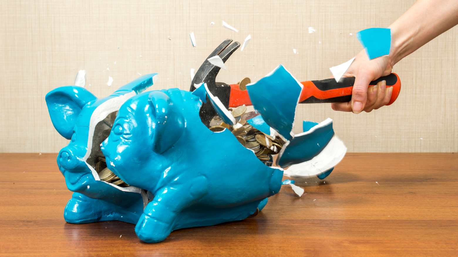 Alerta Total: Resgates em Fundos de Infraestrutura à Vista! Sparta Encontra Ouro em Ativos Isentos de IR na Bolsa! 3 sd poupanca caderneta dinheiro porquinho resgate