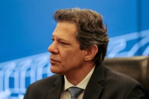 Haddad Lança Alerta: Orçamento 2026 Enfrenta Desafios Cruciais, mas Cumprimento É Possível!
