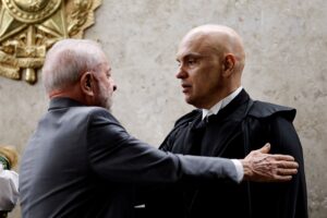 Bolsonaro Sofre Derrota Internacional com a Retirada de Moraes da Lista Magnitsky!