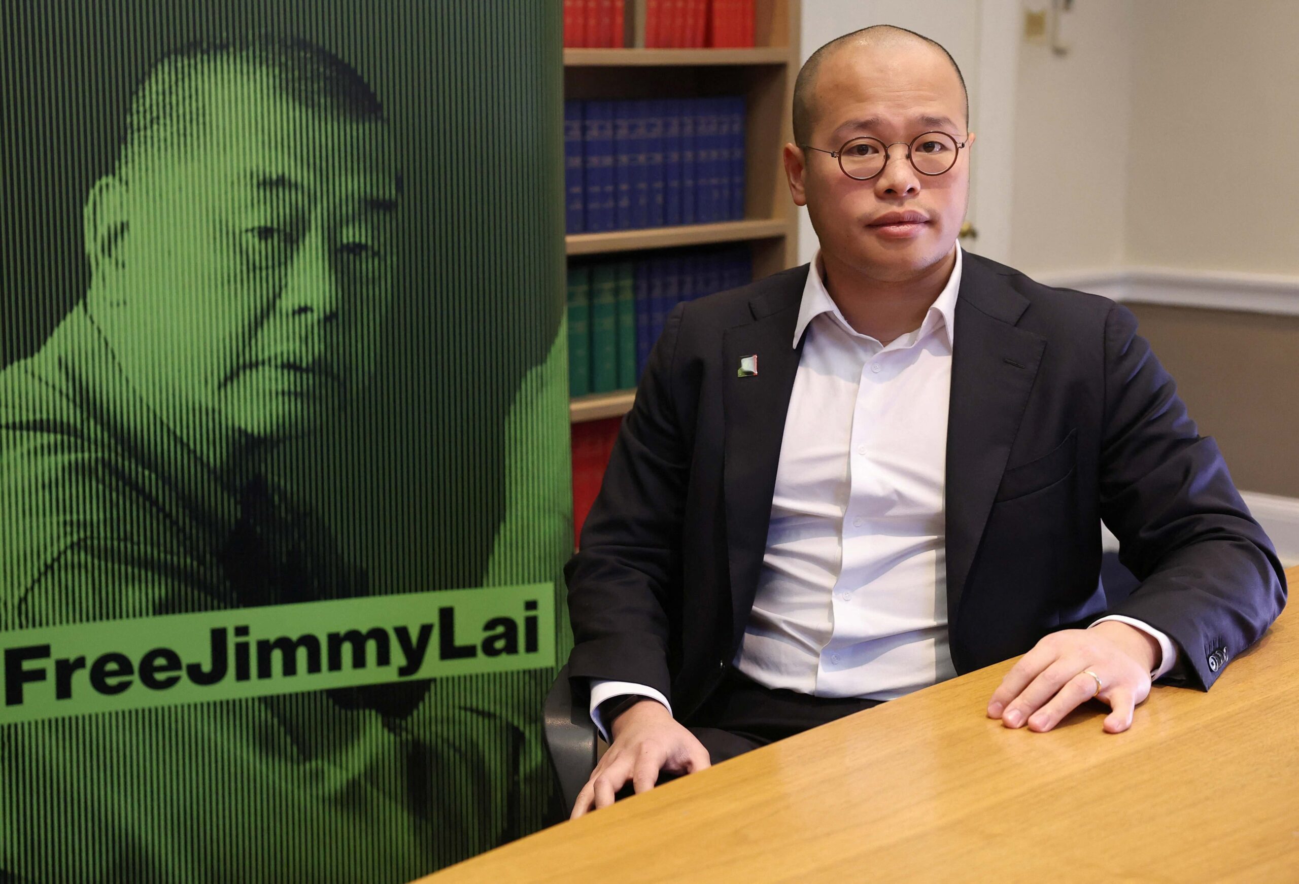 Hong Kong: Magnata Jimmy Lai é declarado culpado em julgamento polêmico! 2 2025 12 15T120330Z 817009906 RC2ZGIAONC1X RTRMADP 3 HONGKONG SECURITY JIMMYLAI BRITAIN scaled