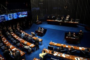 Senado Decifra o Futuro: Cortes em Benefícios Fiscais e Taxação Pesada para Bets, Fintechs e JCP!
