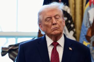 Trump ameaça: EUA agem novamente se Irã retomar seu programa nuclear!