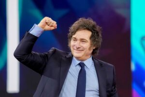 Milei Conquista Orçamento na Argentina em Meio a Tensos Conflitos com Macri!