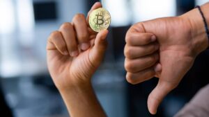 SEC revela escândalo: plataformas de criptomoedas envolvidas em fraude bilionária pelo WhatsApp!