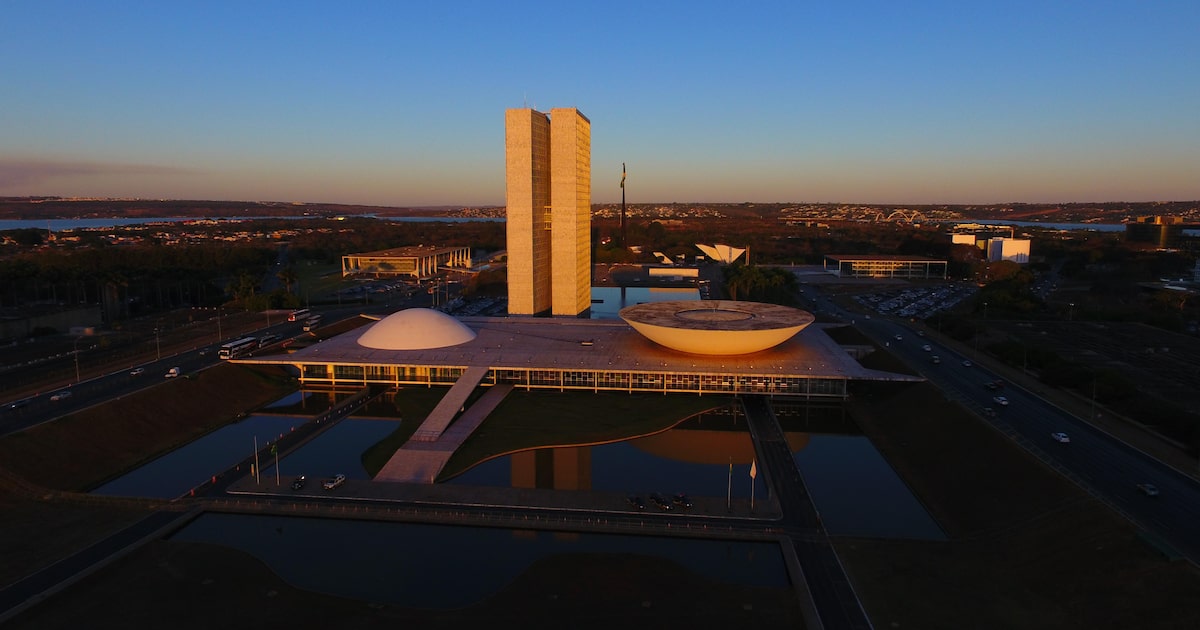 Perigo à Vista: Mudanças Drásticas nas Comissões dos Corretores com a Nova Lei das Letras de Risco! 4 COMZZBWKBBBZ5FUCYPPBIXD2YY