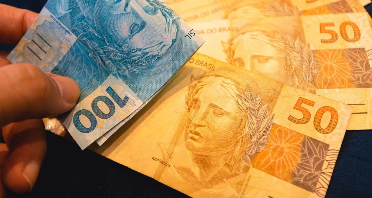 Dividends Milionários: TIM, Vivo e Allos Liberam R$ 4 Bilhões em Proventos! Confira os Vencedores! 2 DESIGNS LEONARDO 2025 07 03T111349.441