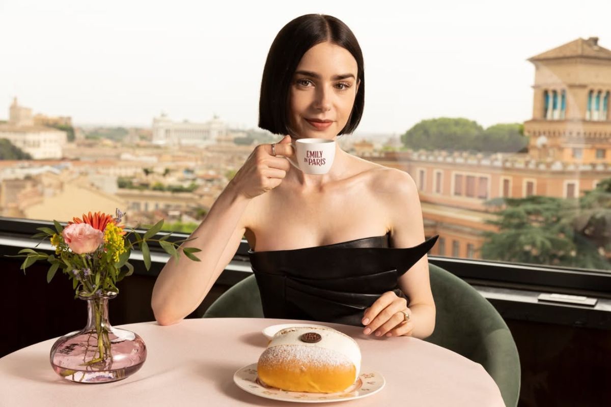 FENDI Revela Coleção Surpreendente de “Emily em Paris”! Confira as Imagens! 2 FENDI bolsas emily paris