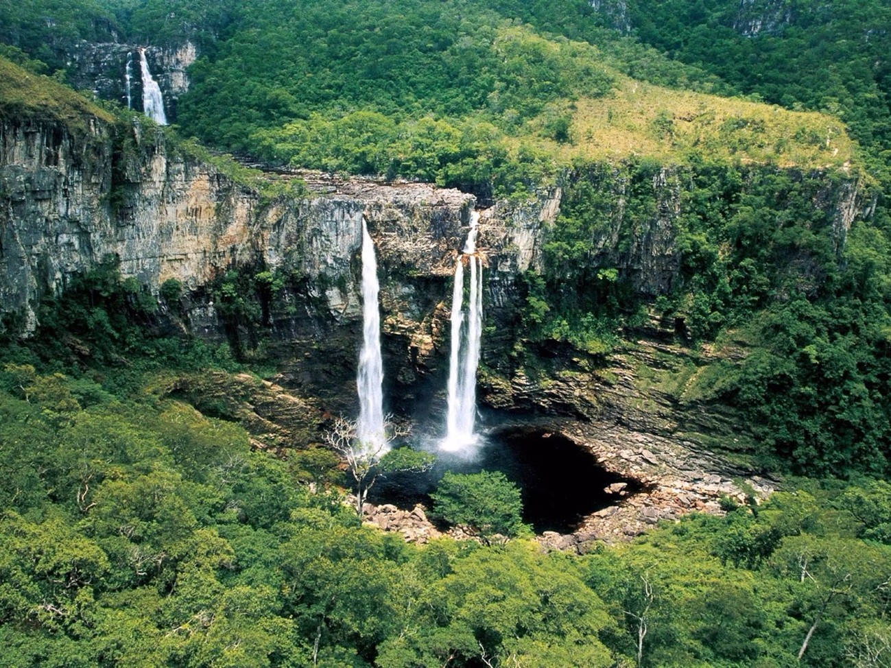 Natureza e Luxo: O Impacto Surpreendente do Destino Brasileiro! 1 Imagem1