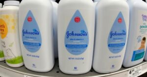 Johnson & Johnson condenada a pagar R$ 40 milhões a vítimas de câncer por uso de talco! 6 LJXJZZVOKNDJJHZZYJRGJRNPYY