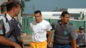 Transformação Surpreendente de Marcola na Prisão: Líder do PCC Enfrenta Mais de 300 Anos!