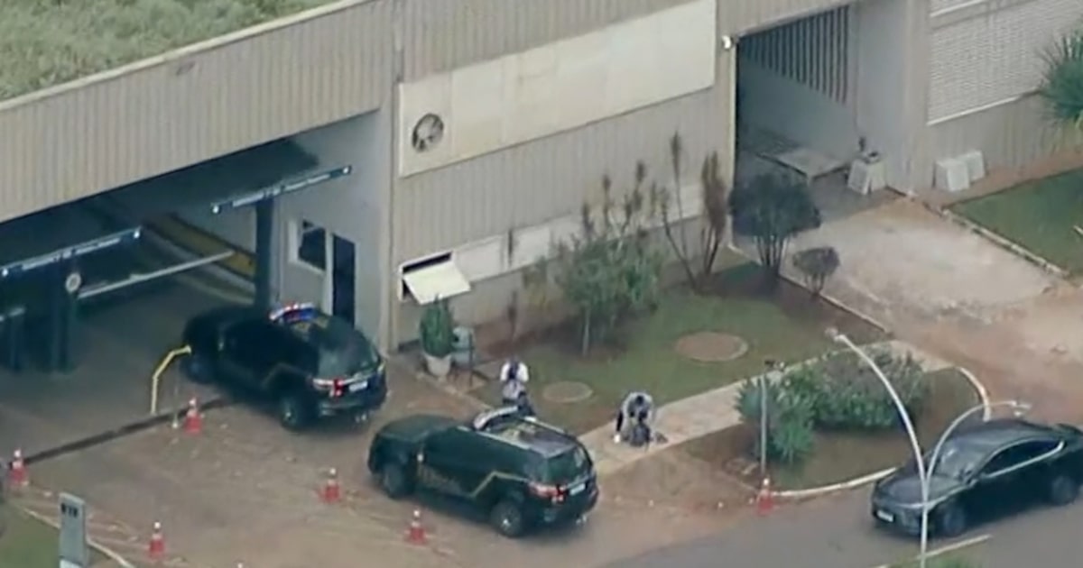 Conflito Explosivo: Telefonema do Ministro do STF Agita Audiência do Caso Master! 3 OEMA7II3AZAPFKQDDRSO4DCPIY