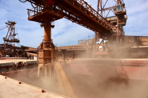 Selic nas Nuvens: Tarifaço e Bolsa em Alta Definem o Ano!