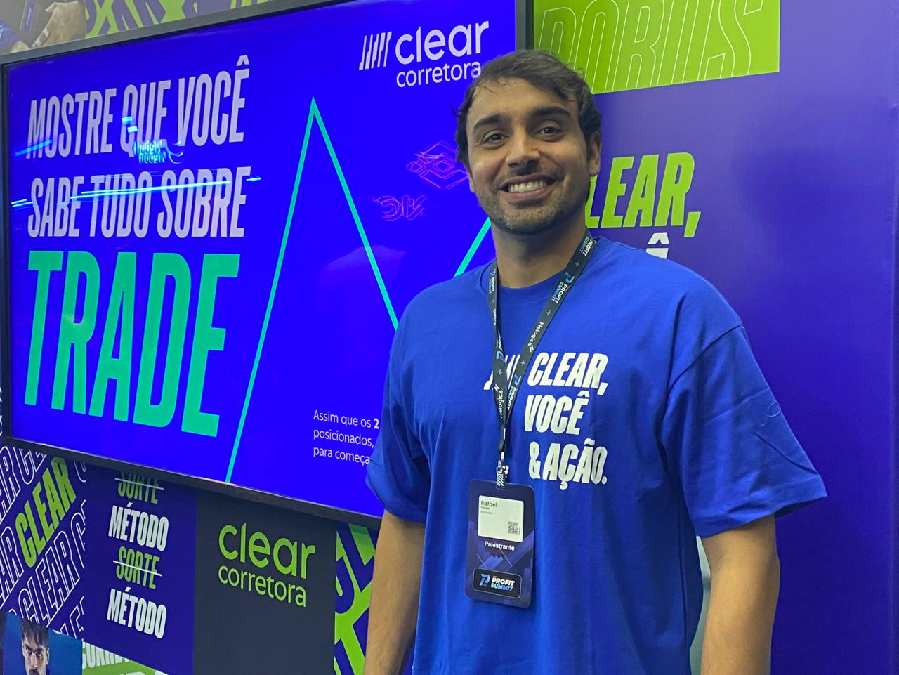 Ibovespa Dispara em 2025 com Fluxo Global, Mesmo com Juros nas Alturas! 2 Rafael Perretti Profit Summit 2025