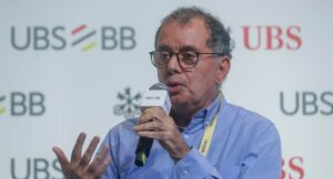 Investidor Revela: Riscos Governamentais Subestimados e Cenários Perigosos!