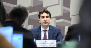 Selic Prestes a Despencar: A Hora é Agora!