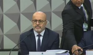 Escândalo: Careca do INSS Requer R$ 300 Mil de Amiga do Filho de Lula, Avisa PF!