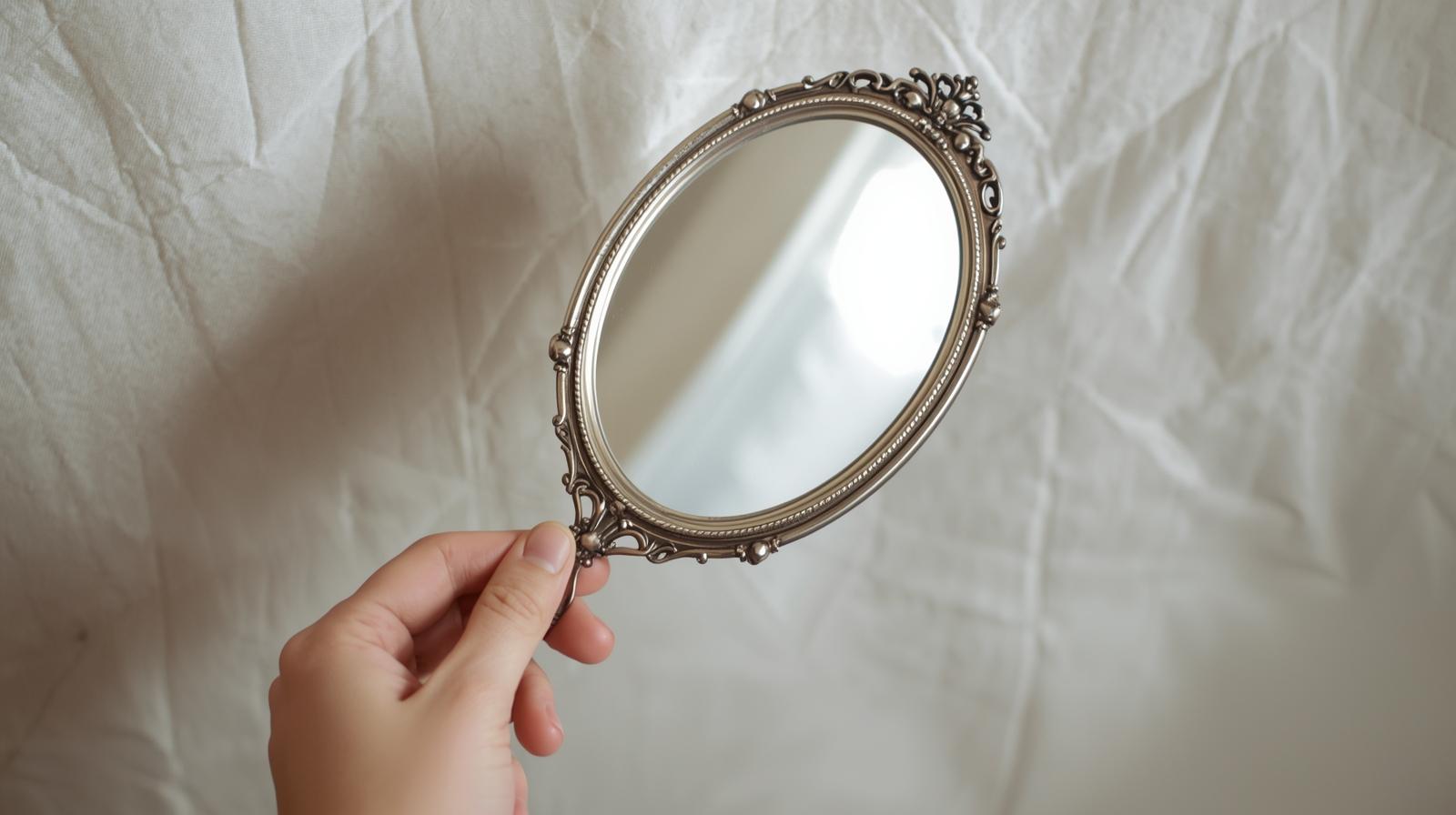 A SUA SEGURANÇA EM JOGO: Descubra como se proteger agora! 1 espelho de mao