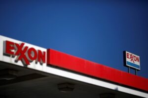 Exxon se Lança em Acertos Impactantes com o Iraque para Tomar Área da Lukoil!