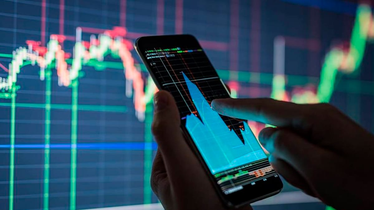 Criptos em Pré-Venda: Oportunidade Urgente Antes da Grande Saída de US$ 4 Bilhões no Bitcoin ETF! 1