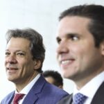 Câmara Recebe Cálculos Impactantes para Garantir Orçamento Sólido! 1 haddad hugo motta mcamgo abr 05022025 3