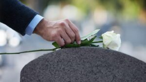 Prepare-se para 2025: O que você vai deixar para trás? 5 lapide 1200x675 1