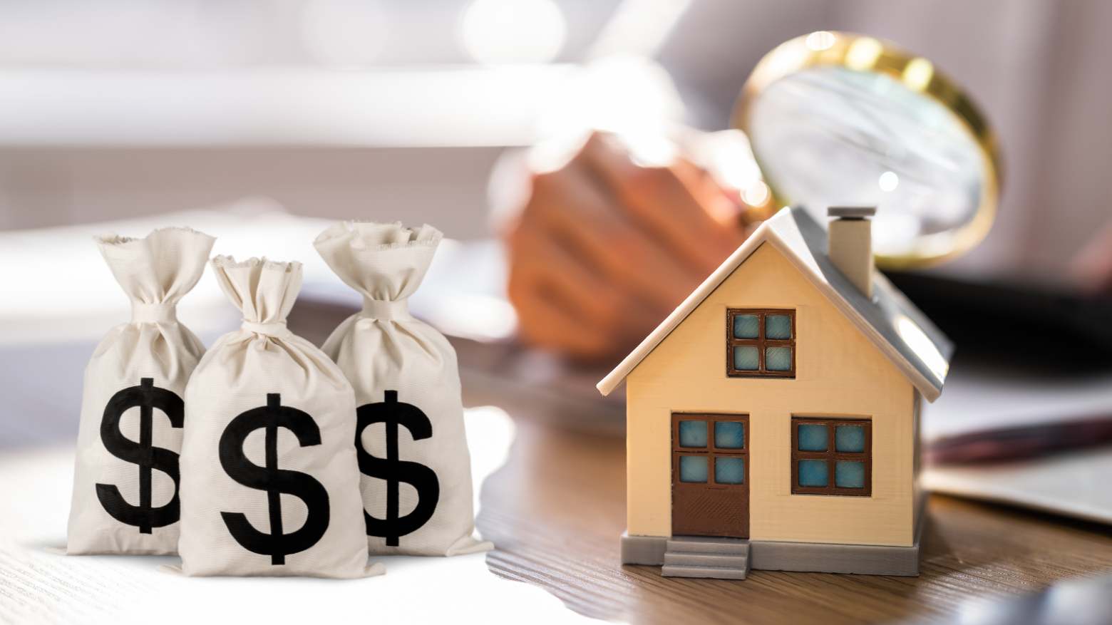 Descubra 18 Fundos Imobiliários que Podem Render Mais de 20% em Dezembro, Segundo o BTG Pactual! 1 sd fii fiis fundo imobiliario tijolo varejo dividendos