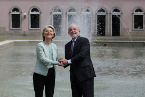 Mercosul Busca Alianças Estrondosas com Canadá, México, Vietnã, Japão e China Após Acordo com a UE!