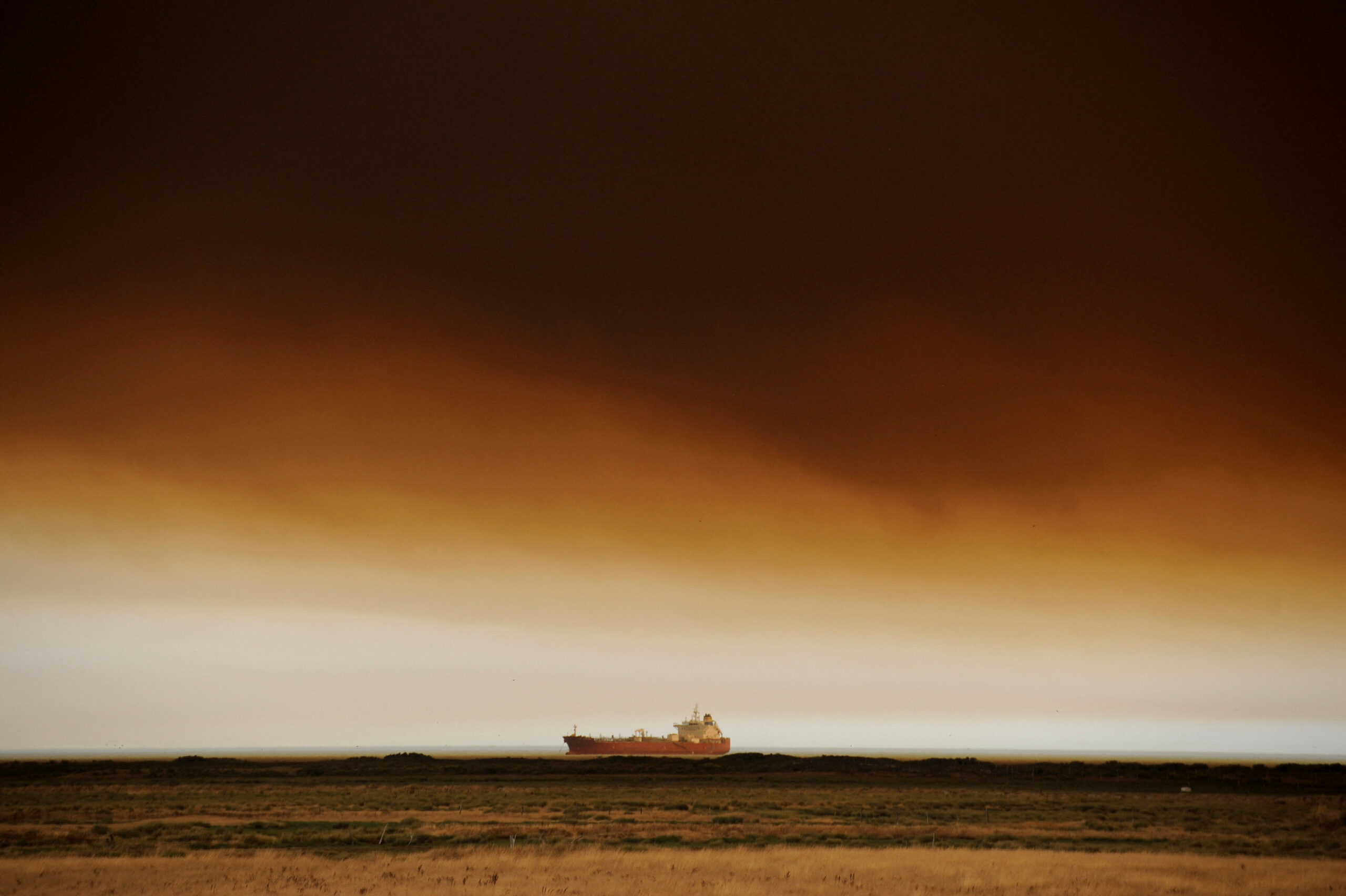 2026 01 18T164121Z 533288694 RC2M3JAW7BDM RTRMADP 3 CHILE FIRE scaled