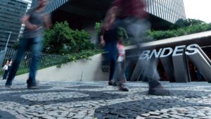 BNDES Desencadeia Revolução: Oportunidades de R$ 10 Milhões em Blockchain!