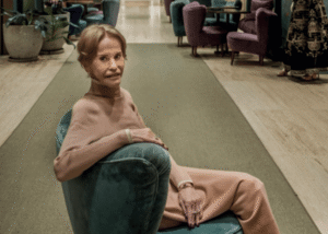 Tragédia aos 77 anos: Falece Sheila Emrich, líder da CJ Mares!