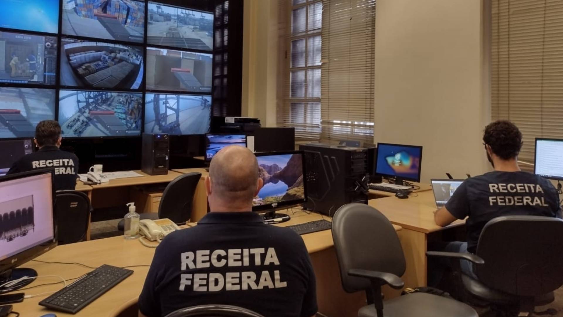 Centro de Operacoes da Receita Federal no Porto de Santos