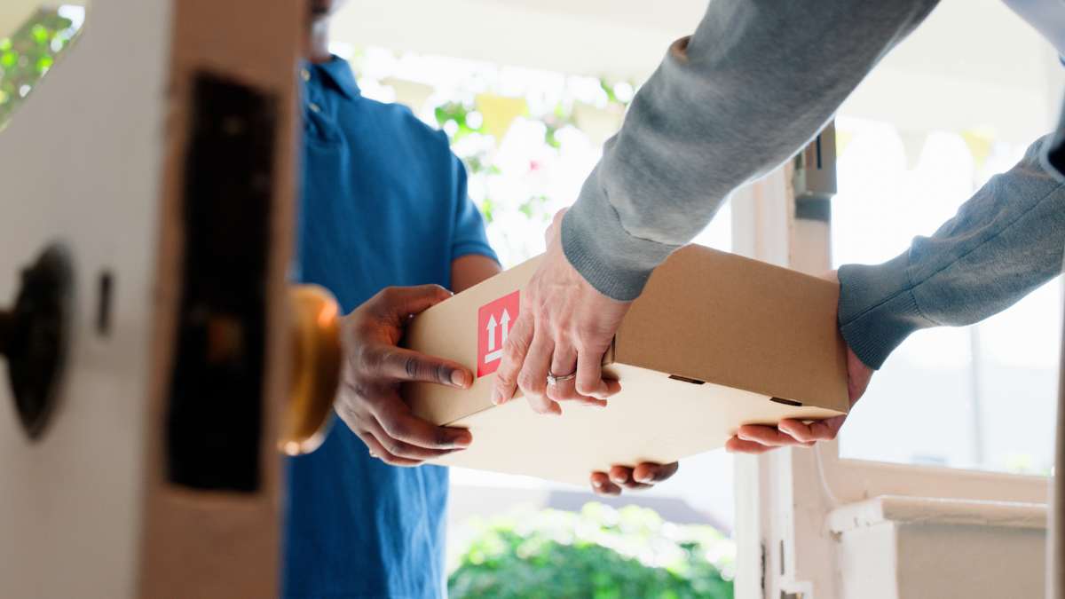 Empresa de correio encerra funcionamento no Brasil iStock
