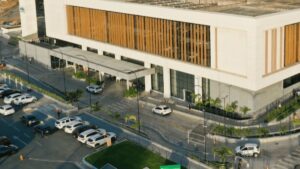 Dasa desfecha venda de hospital por R$ 1,2 bi e gera polêmica; DASA3 vive dia de montanha-russa!